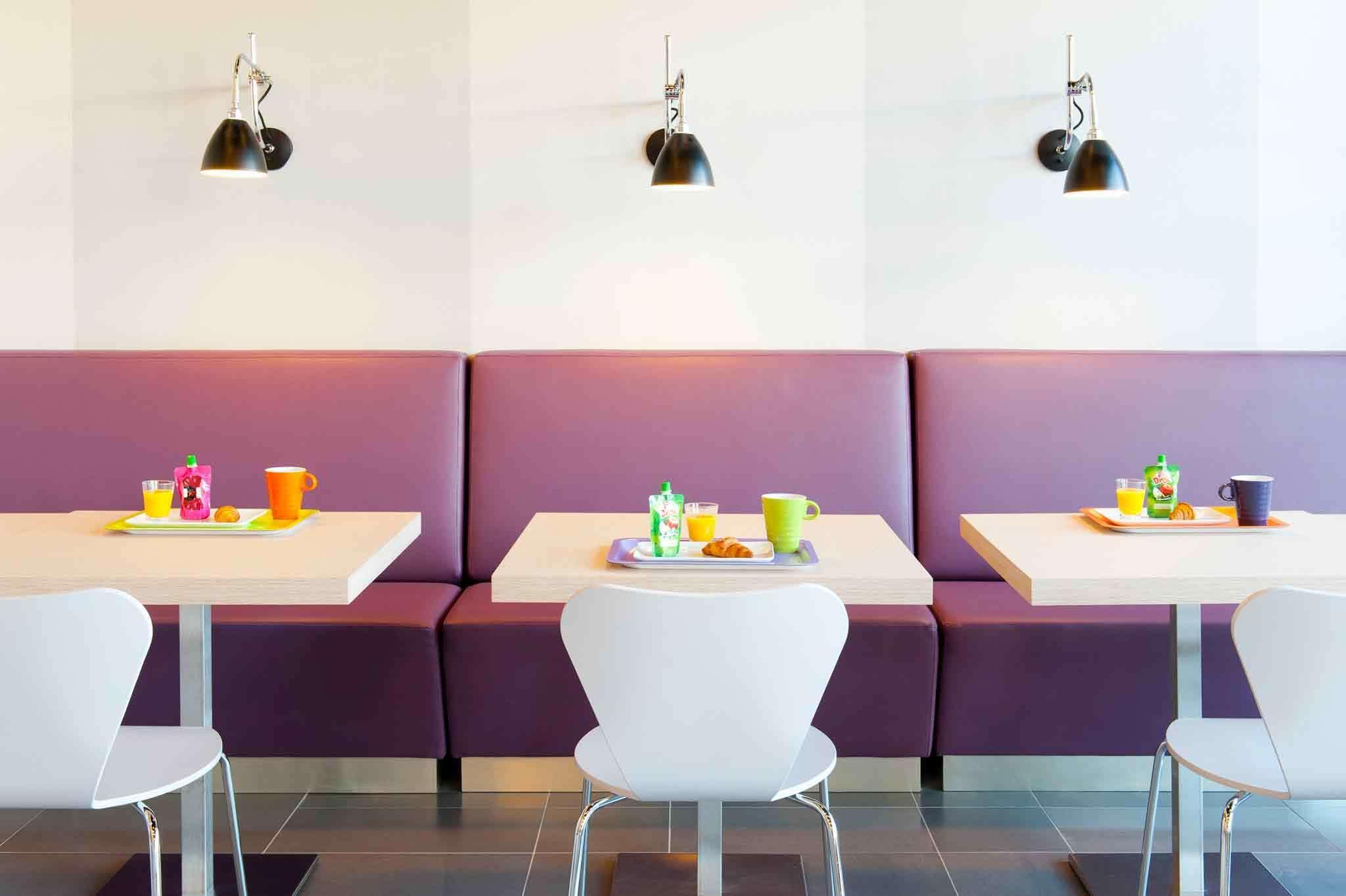 Ibis Styles Nimes Gare Centre Hotel Exterior photo