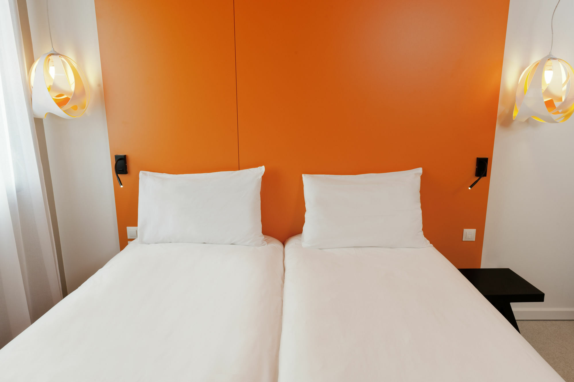 Ibis Styles Nimes Gare Centre Hotel Exterior photo